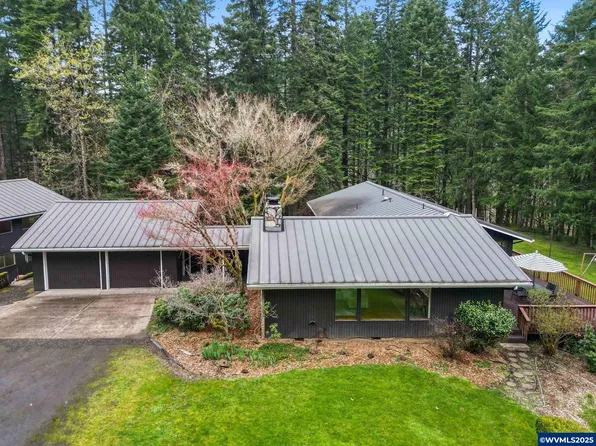 27069 Forest Springs Ln, Corvallis, OR 97330