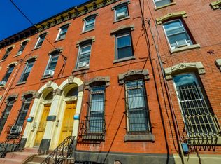 3909 Pine St #1, Philadelphia, PA 19104