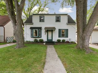 11723 Berwyn, Redford, MI