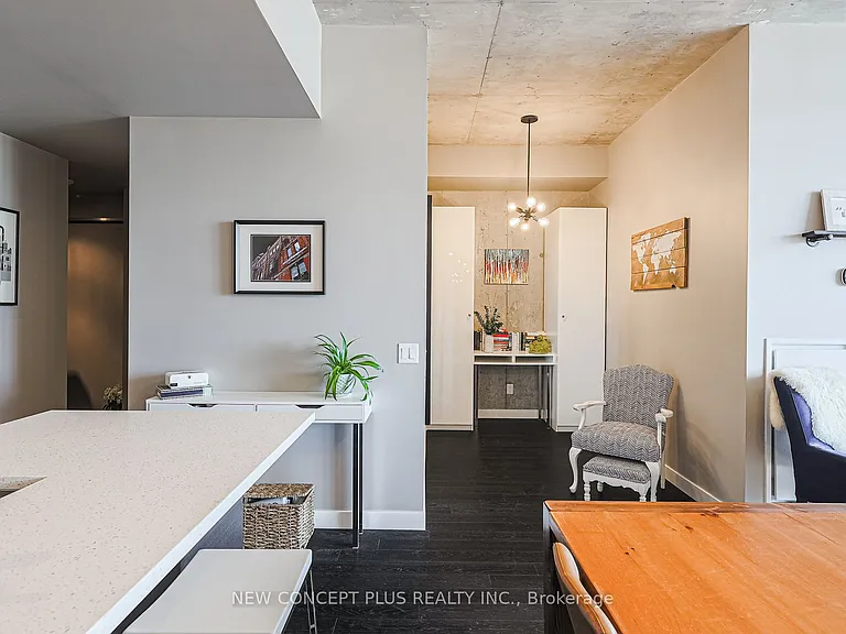 90 Broadview Ave #634 — Photo 8