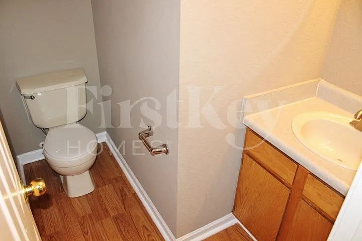 107 Azalea Dr — Photo 10