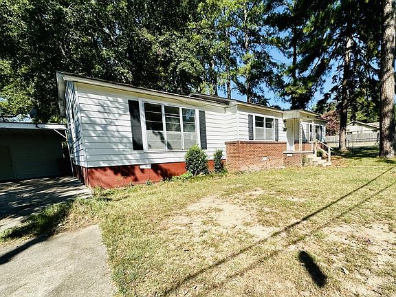 2nd image of 708 Cherry Ln