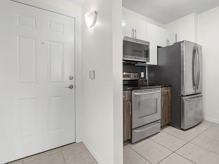 2421 NE 65th St #498 — Photo 23