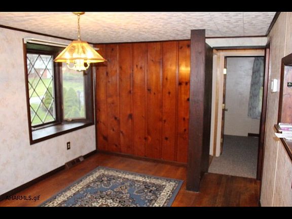 Dining Room towards LR