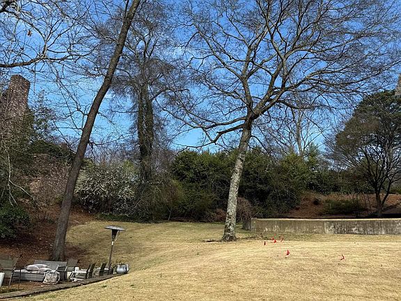 4th image of 2609 Aberdeen Rd