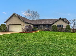 10675 Sherman St, Crown Point, IN 46307