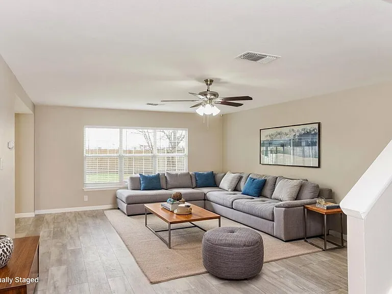 4234 Sunrise Cove Dr — Photo 4