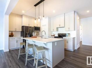 32 Rosewood Way, Saint Albert, AB T8N8A3