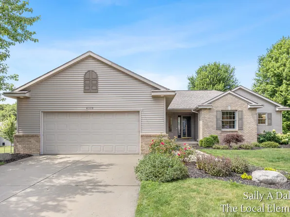 4319 Del Mar Dr SW, Wyoming, MI 49418