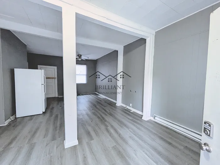 1 bed, 1.0 bath, $799 — Photo 4