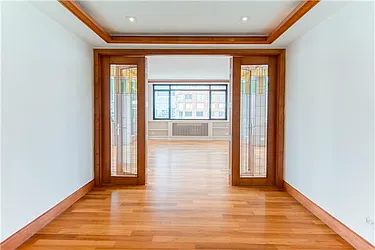 Rented by (Legacy) Elegran