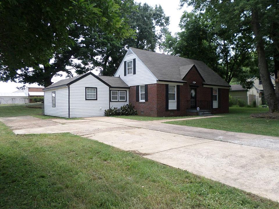 1st image of 4062 E Whitehaven Park Cir
