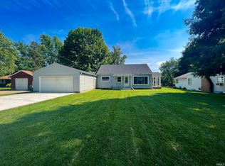 301 North Dr, Elkhart, IN 46514