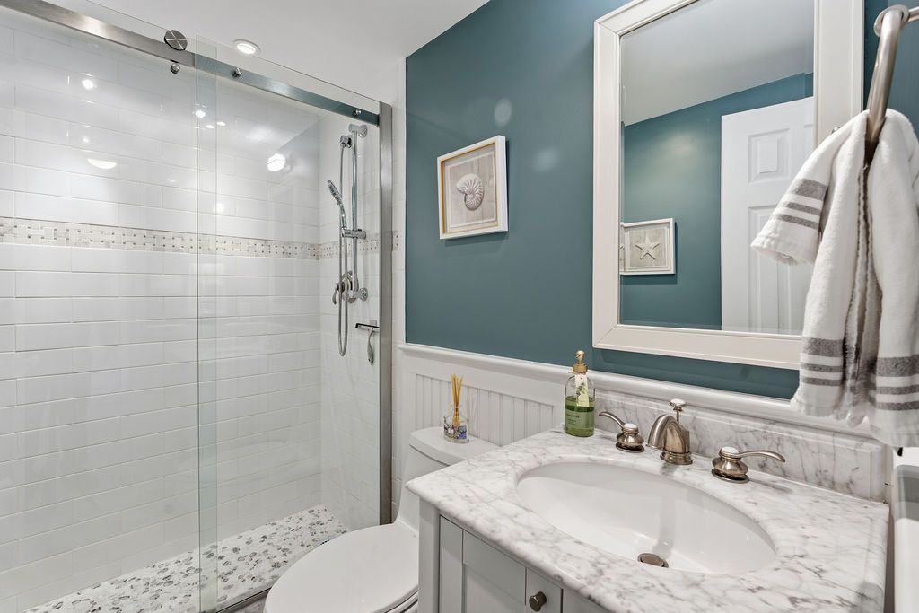  First Floor Bathroom