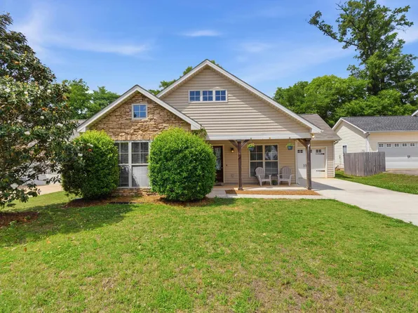 148 Stonecreek Pl, Calera, AL 35040