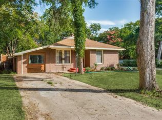 8631 Forest Hills Blvd, Dallas, TX 75218