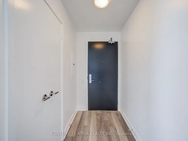 290 Adelaide St W #2404 — Photo 7