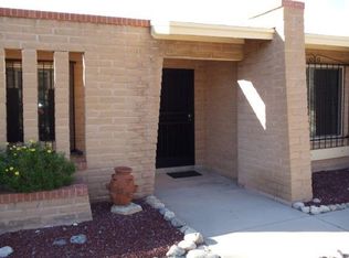 3881 E Lizard Rock Pl, Tucson, AZ 85718