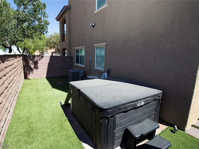 9955 Heritage Desert St — Photo 32