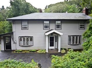 60 Waverly Rd, Woburn, MA 01801