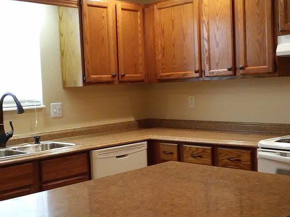 island and dishwasher