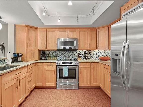 5th image of 1341 Middle Gulf Dr Unit 14B