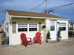 24 E Albacore Way, Lavallette, NJ 08735