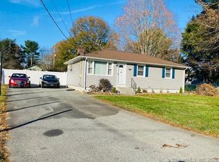 9 Schoonman Ave, Killingly, CT 06239