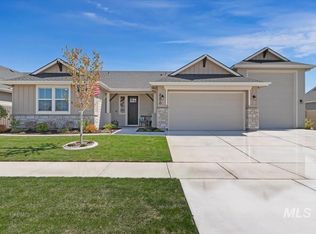 2170 N Farmview Ave, Middleton, ID 83644