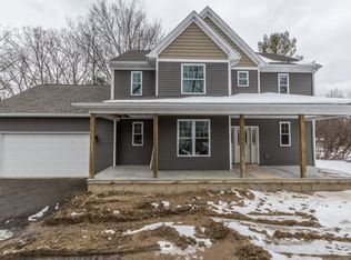 119 Teggerdine Rd, White Lake, MI 48386