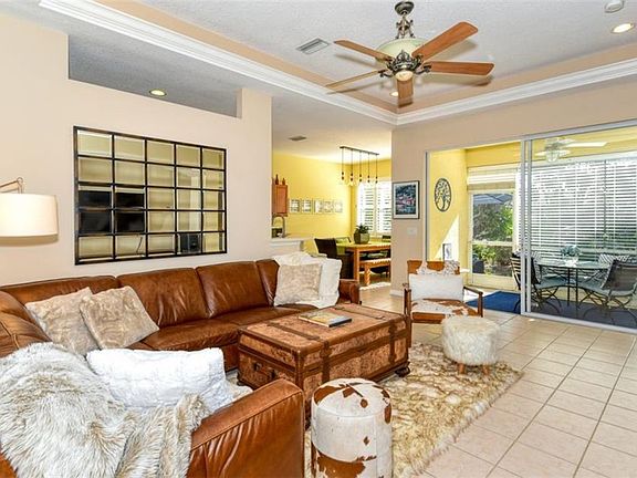 4th image of 9136 Willowbrook Dr