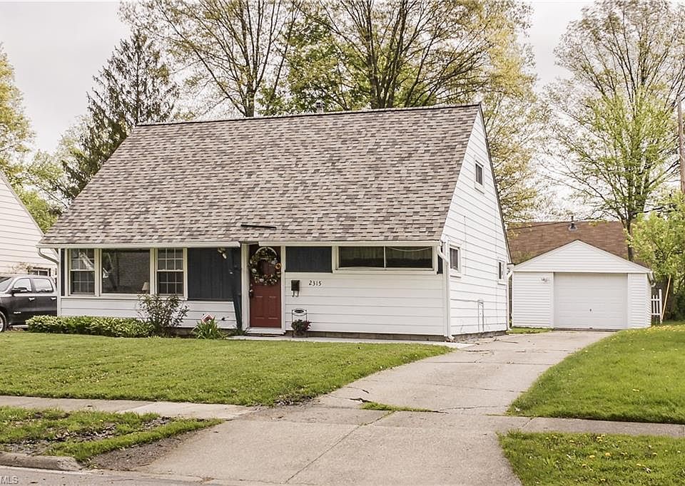 1st image of 2315 Giffels Dr