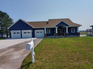 7023 Sandpiper Dr, Houghton, MI 49931