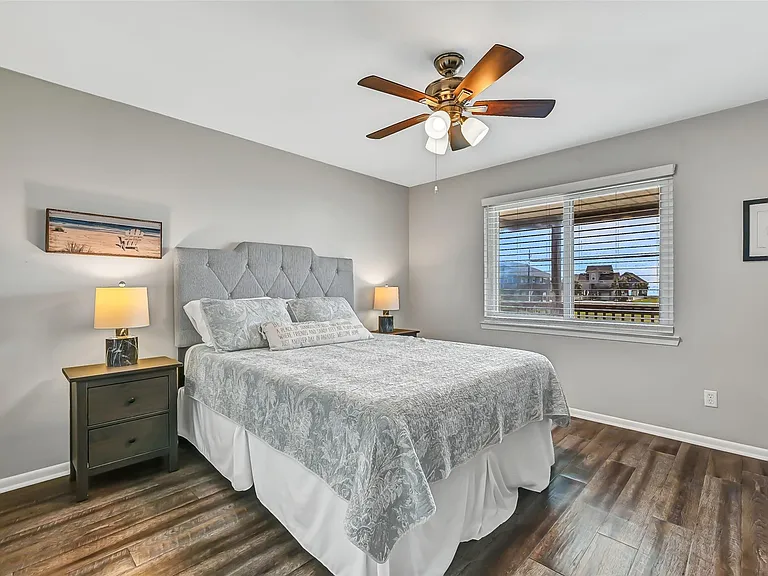 21600 Zachary Dr — Photo 22