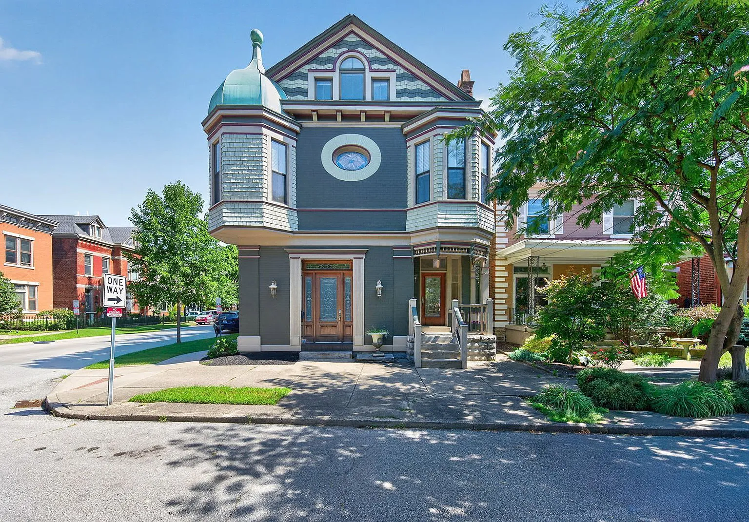 2 bed, 2.0 bath, $2,049 — Photo 1