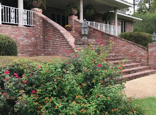 1301 S 34th Ave, Hattiesburg, MS 39402