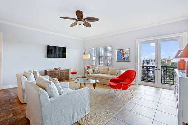Home For Sale In City Walk