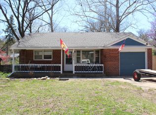 2071 College View Rd, Manhattan, KS 66502