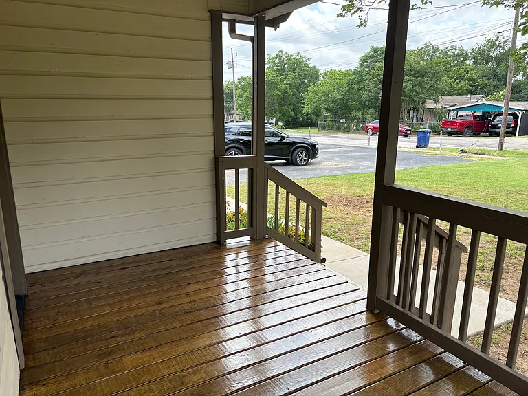 5605 Ellison Ave — Photo 4