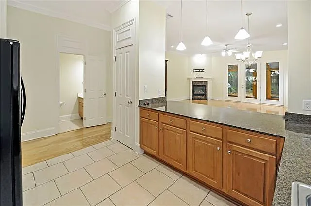 3760 Roman St #B — Photo 12