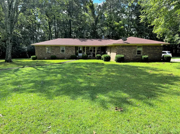 201 John Hunter Hwy, Huntland, TN 37345