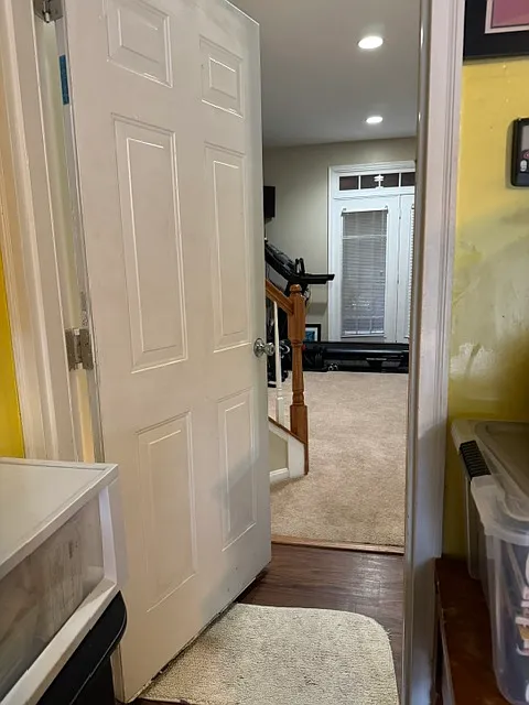 4 bed, 3.5 bath, 2100 sqft, $825 — Photo 3