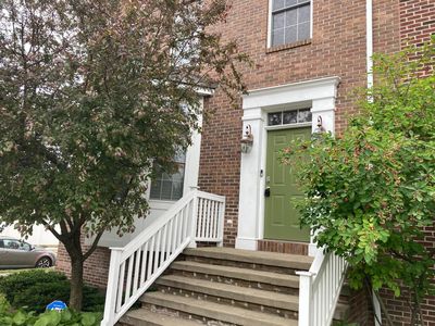 8520 Chester Pkwy, Cleveland, OH, 44106