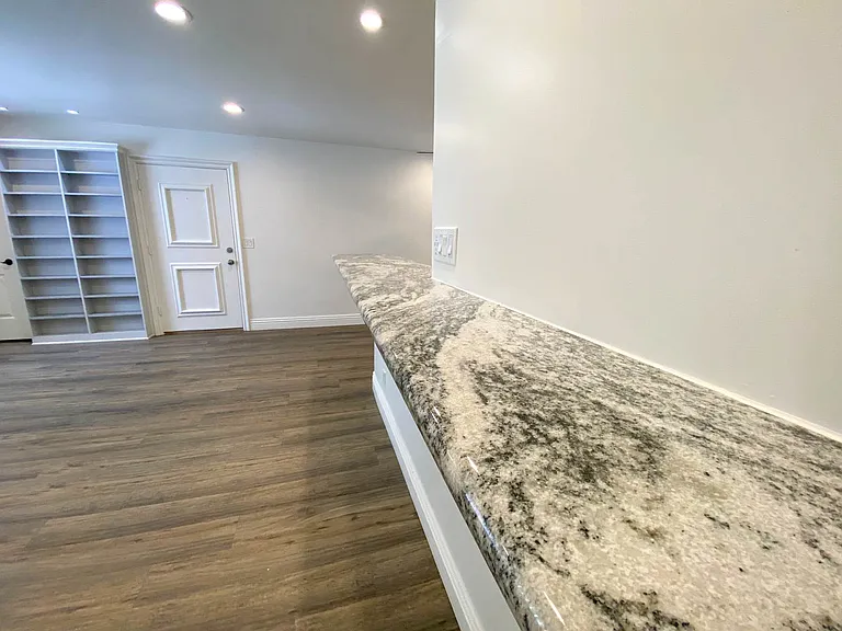 5513 Fulcher Ave #11 — Photo 18