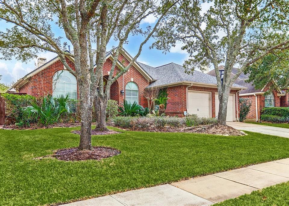 7506 Greatwood Grove Dr, Sugar Land, TX 77479 Zillow
