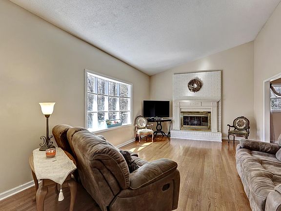 2nd image of 789 Pats Way