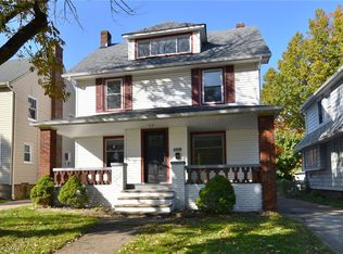 1008 Quilliams Rd, Cleveland Heights, OH 44121
