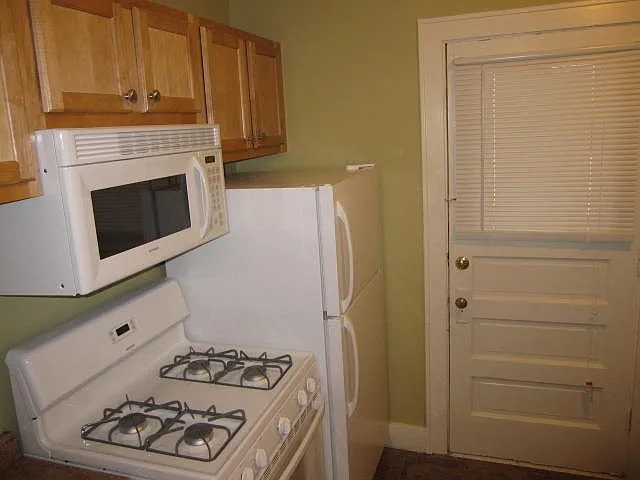1615 Aurelius St — Photo 3