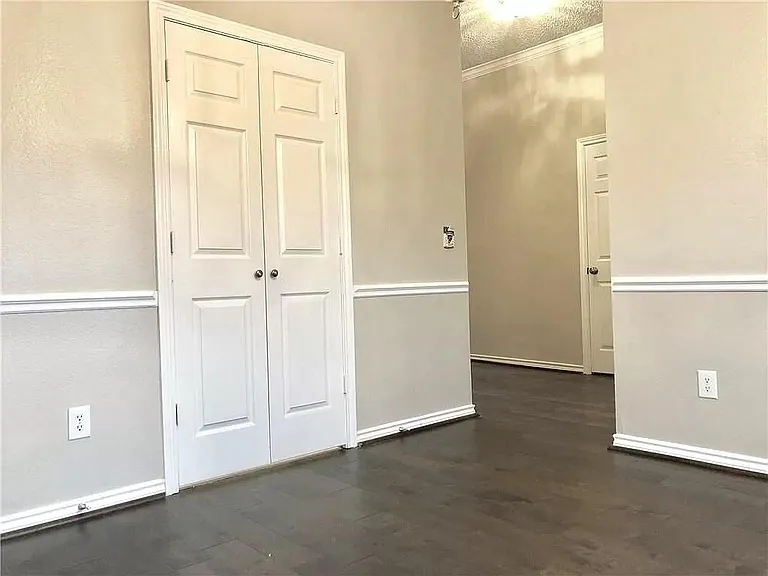8000 Anchor St — Photo 10