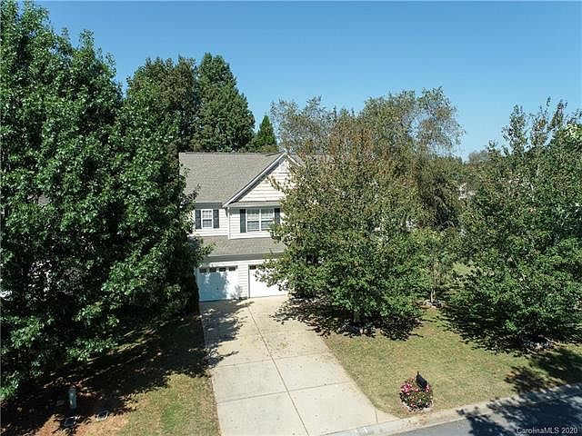 1st image of 1102 W Arrow Lake Ct